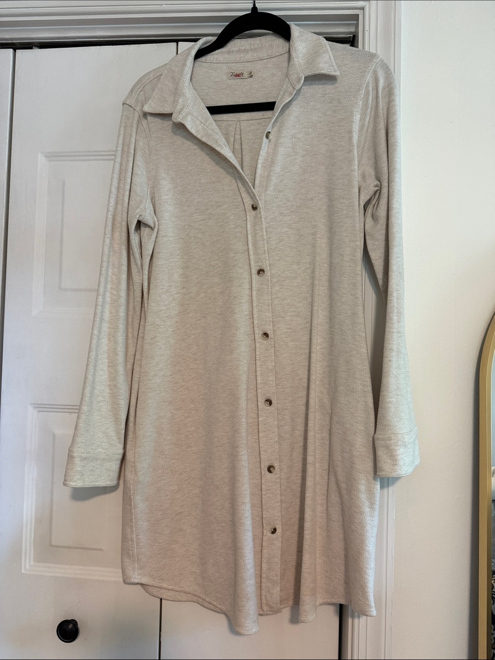 Faherty Light Cream Button-Down Long Sleeve Shirt Dress
